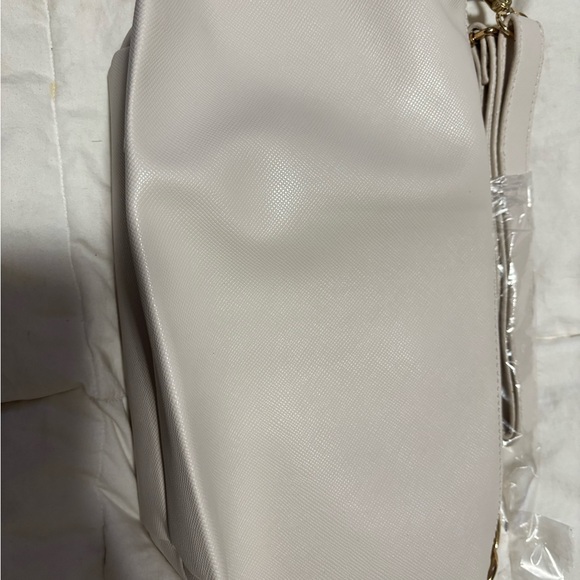 BCBG Tote and Crossbody - Picture 7 of 11